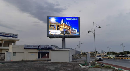 VAE Giant Outdoor Advertising Double Sides LED Screen