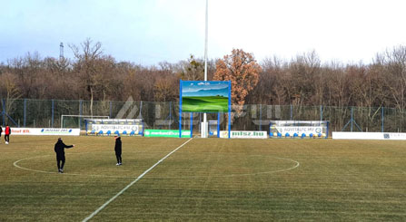 LEDFUL FA10 Football Stadium LED Billboard im Freien in Ungarn