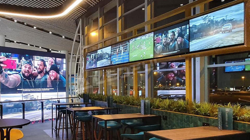 HD Fine Pitch Advertising LED Display Installed in Auckland Airport